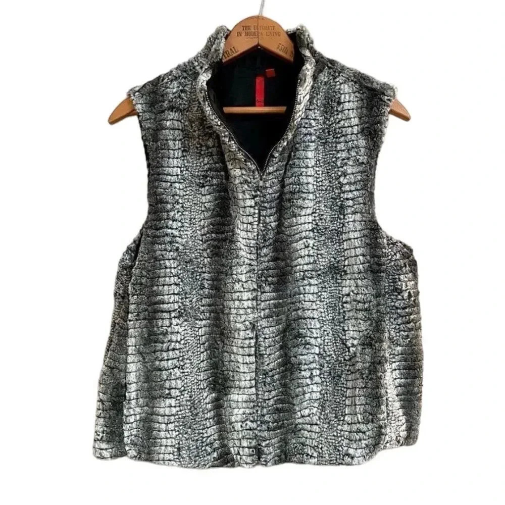 5/48 Saks Fifth Avenue Gray Crocodile Faux Fur Zip Vest Medium